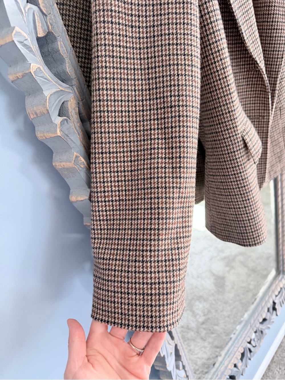 Vintage Houndstooth Tailored Blazer - Picture 11 of 13